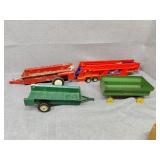 IH Spreader, John Deere trailer no tongue and