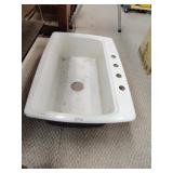 Cast sink