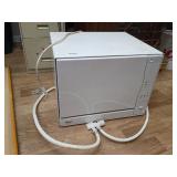 Table top dishwasher looks new inside 17x19x22