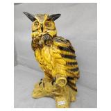 Plastic owl display