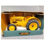 John Deere model b 1 display tractor