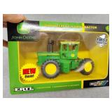 John Deere 7020 Britain display tractor
