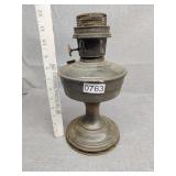 Metal kerosene lamp no chimney