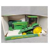 John Deere 8400T display tractor collector's