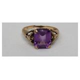10k Yellow Gold Ring Size 5.5 3.13g