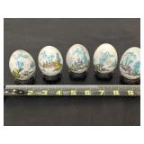 Etched Marble Taiwan Eggs with Stands