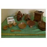 Vintage coffee grinder, wood bowls, bird decor