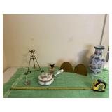 Andrea by Sadek Japan dish, pink floral vase,