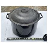 Graniteware Pot