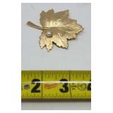 Sarah Coventry Leaf Brooch Pin Faux Pearl Gold