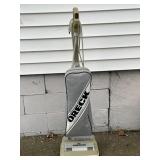 Oreck XL Vacuum Cleaner- works- elec cord needs