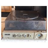 Soundesign 4520 Record Player