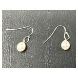 925 Sterling earrings 1.40 grams