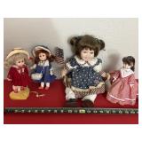 Broadway Collection Doll 141/2400, (2) Vouge