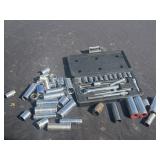 Sockets including S-K