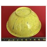 Melmac Mixing Bowl- cracked