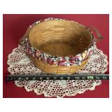 2003 Longaberger Basket, Handmade doily