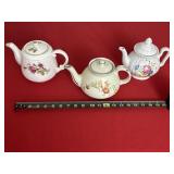 Tea Pots- middle one is Hall