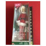 Santaï¿½s Helper Barbie