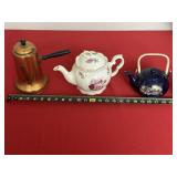 Tea pots- Copper- England- blue one chipped