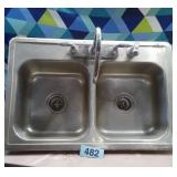 Stainless steel Kitchen sink