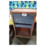 Tool cabinet
