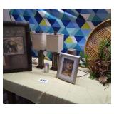 Lamps and pictures and wall art
