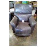 Lazyboy recliner  missing plug in