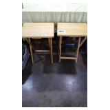 2 folding side tables