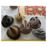 Menï¿½s hats