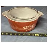 Pyrex Autumn Harvest 2.5L round covered casserole