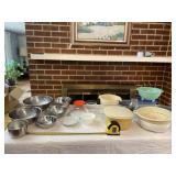 Tupperware, stainless and miscellaneous bowls