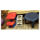 Steps, little tikes table , school desk