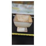 Frankoma cream brown glazed planter, 23A
