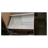 5.5 ft display cabinet