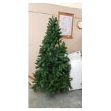 6 ft Christmas  tree