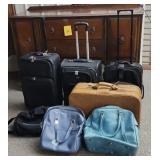 Skyline & American tourist Luggage