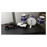 Drum set w wild hunter and the rebel 4x4 toy