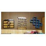 3 Wall knickknacks
