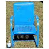 Vintage metal lawn chair