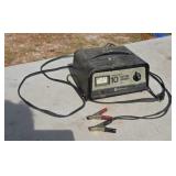 Schumacher  10 amp battery charger works.