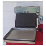 Cool-toych griddle and stove top Sizzle-Q