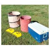 Fishing coller with measurements, leaf scoops and