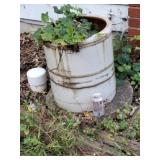 #12 crock, cracked and wired