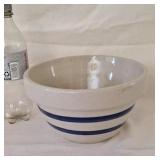 Vintage Robinson Ransbottom mixing Bowl 7- 1/4" X