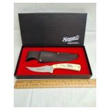 Schrade Chris haw SC205 Bear and Dog Fight Knife.