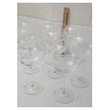 8 Wine Glasses