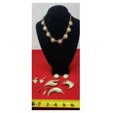 Emmons Necklace & Earrings Gold Toned Brooches