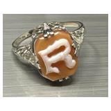 Sz.6 14k gold  "R" Cameo Ring 1.35 grams