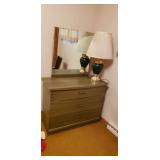 Low boy dresser 40x61x17 in w lamp